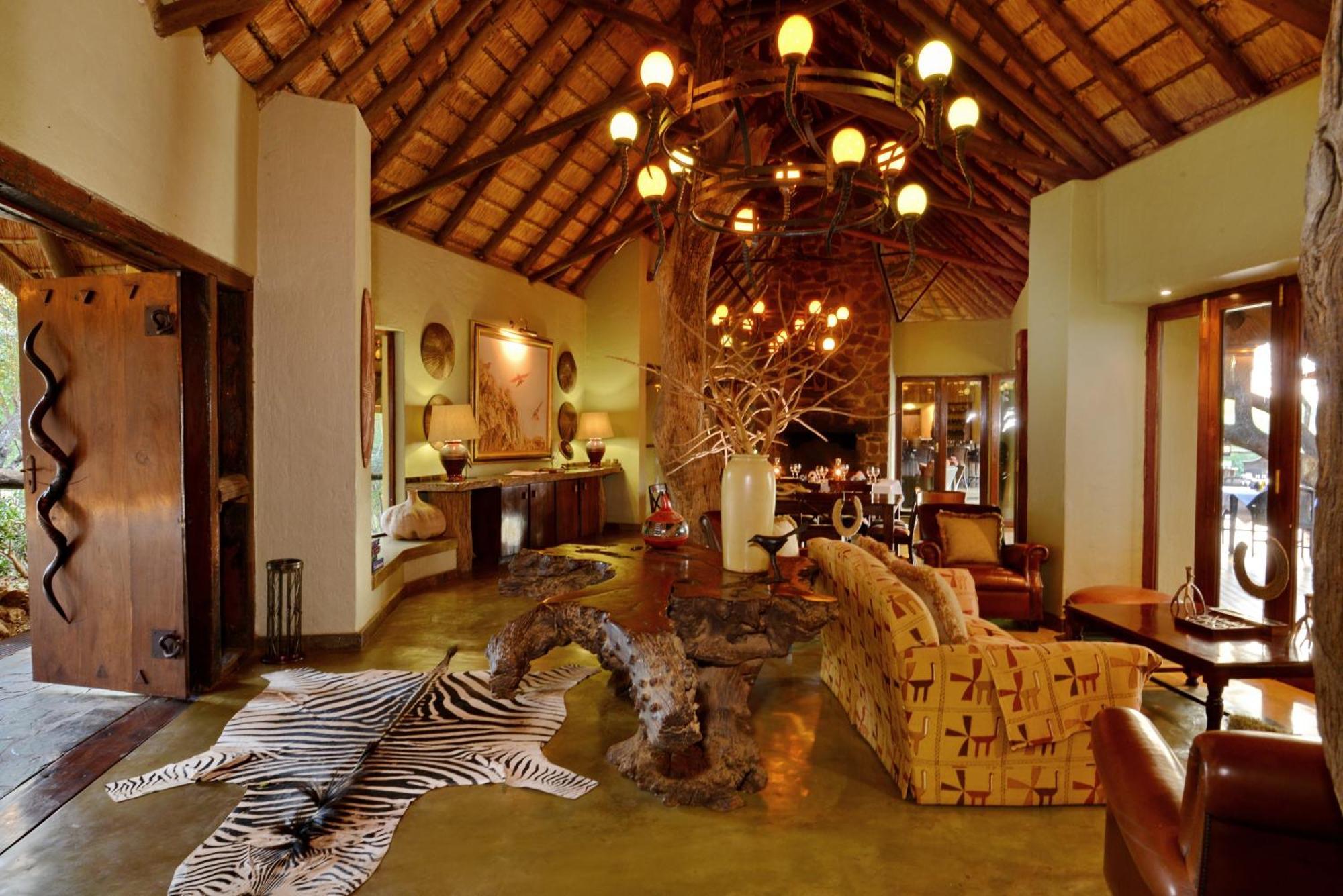 Motswiri Private Safari Lodge Madikwe viltreservat Exteriör bild